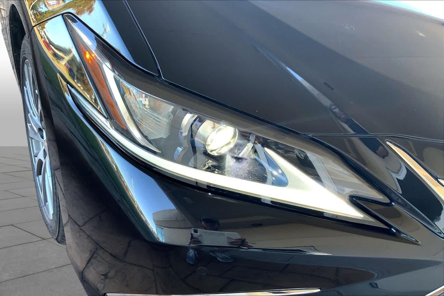2019 Lexus ES 350  Caviar at Lexus Southwest Houston