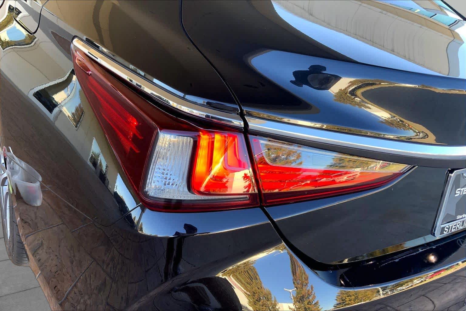 2019 Lexus ES 350  Caviar at Lexus Southwest Houston