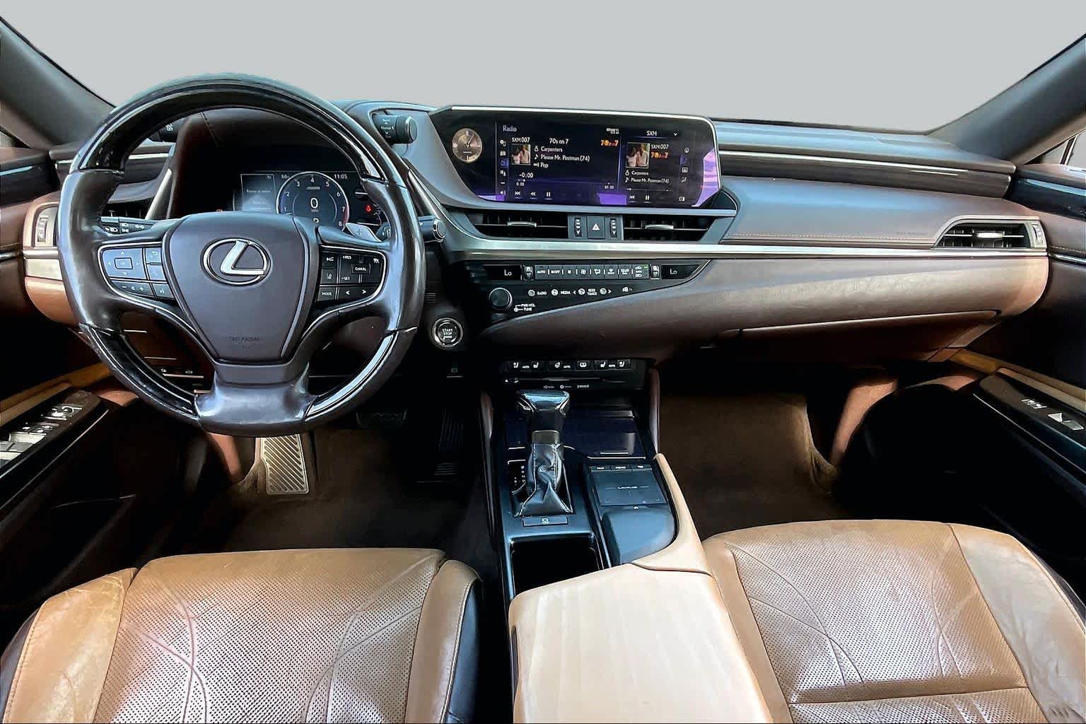 2019 Lexus ES 350 photo 13 of 33