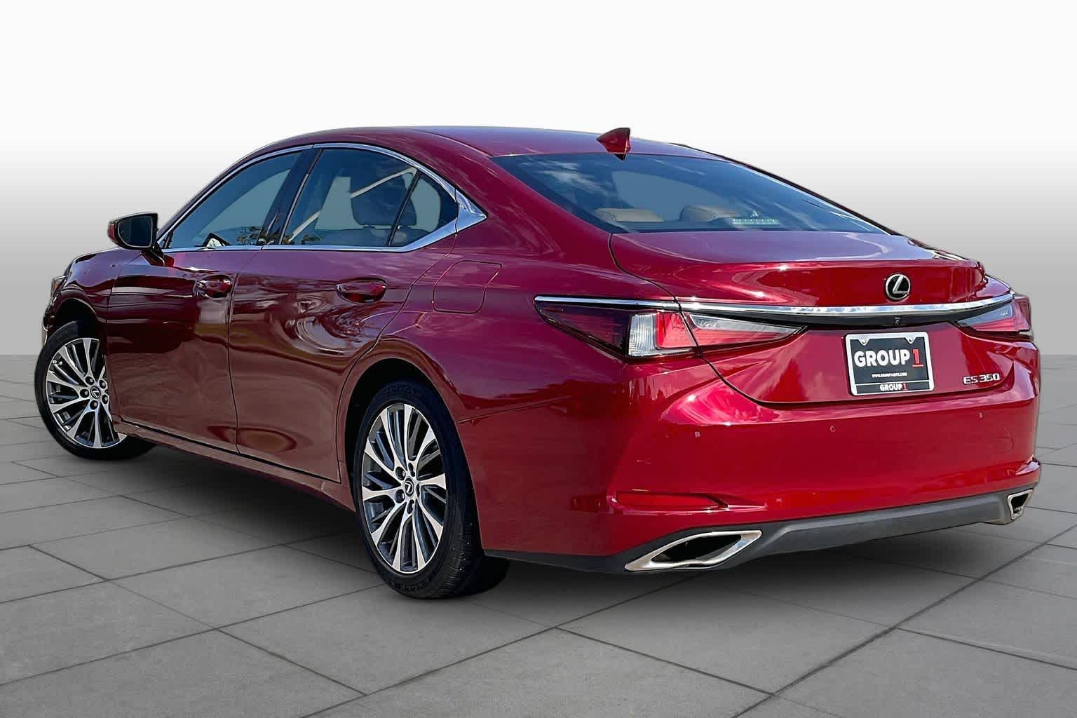 2019 Lexus ES 350 photo 10 of 33
