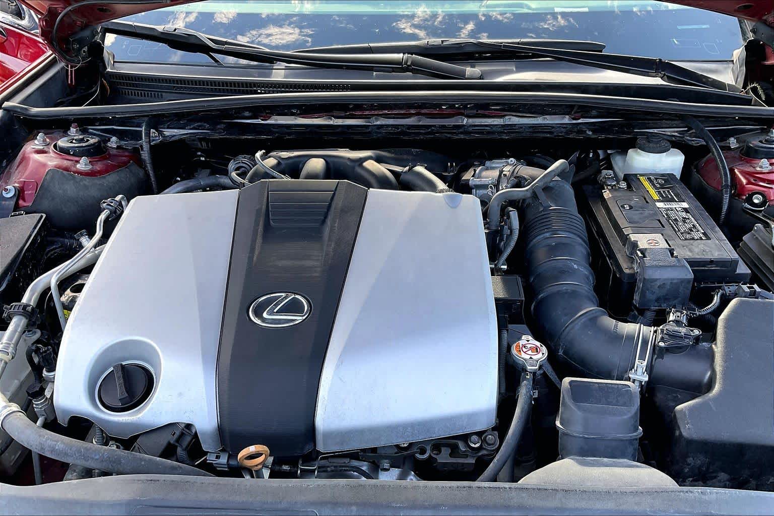 2019 Lexus ES 350 photo 28 of 33