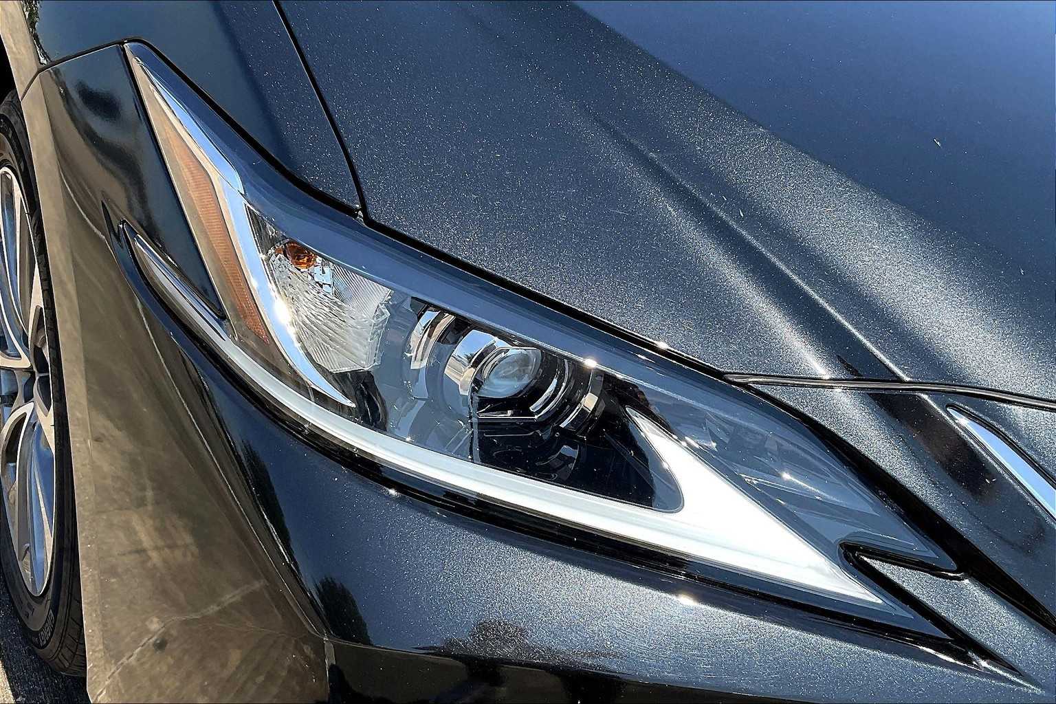 2023 Lexus ES  Caviar at Sterling McCall Lexus