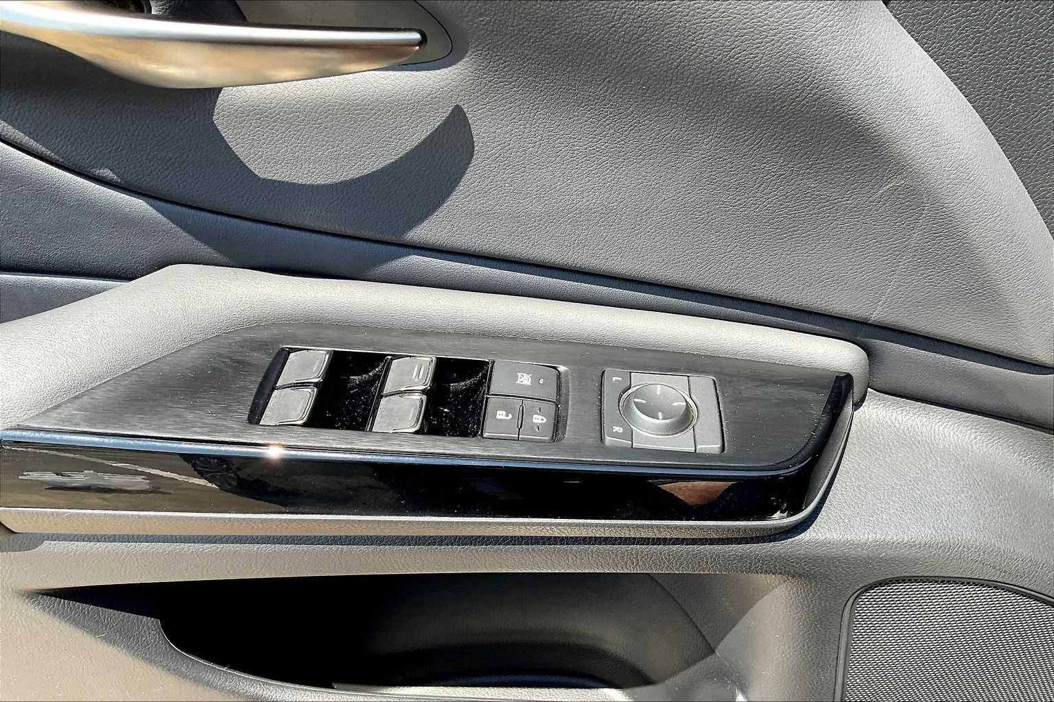 2023 Lexus ES  Caviar at Sterling McCall Lexus