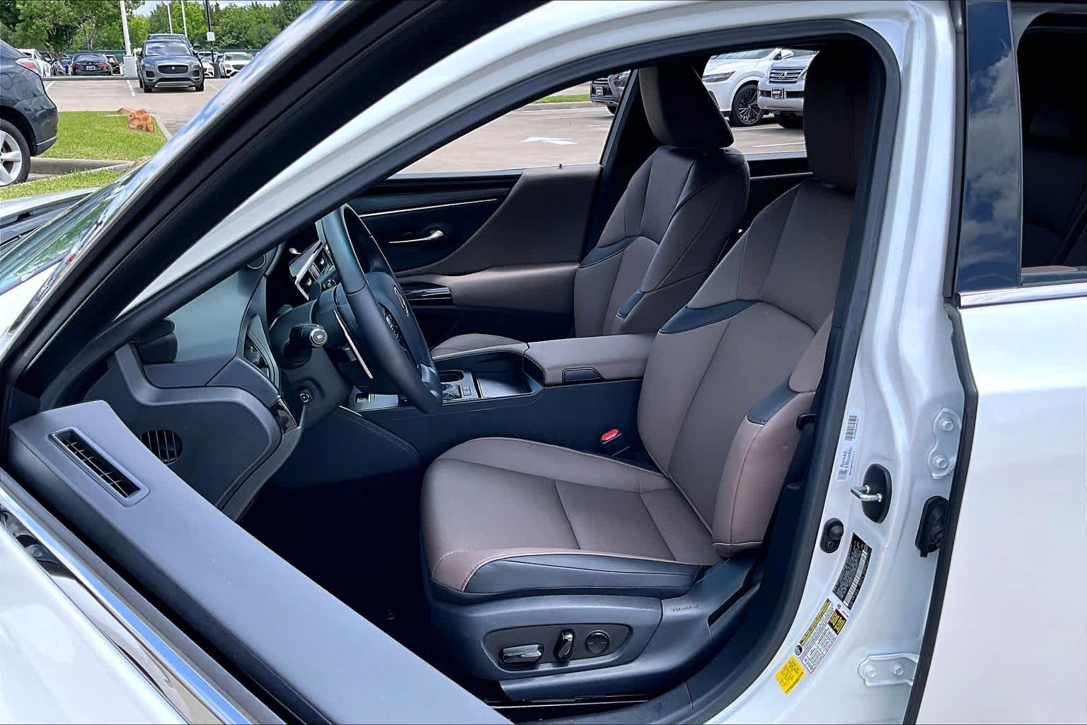 2025 Lexus ES 300h  Eminent White Pearl at Lexus of Clear Lake