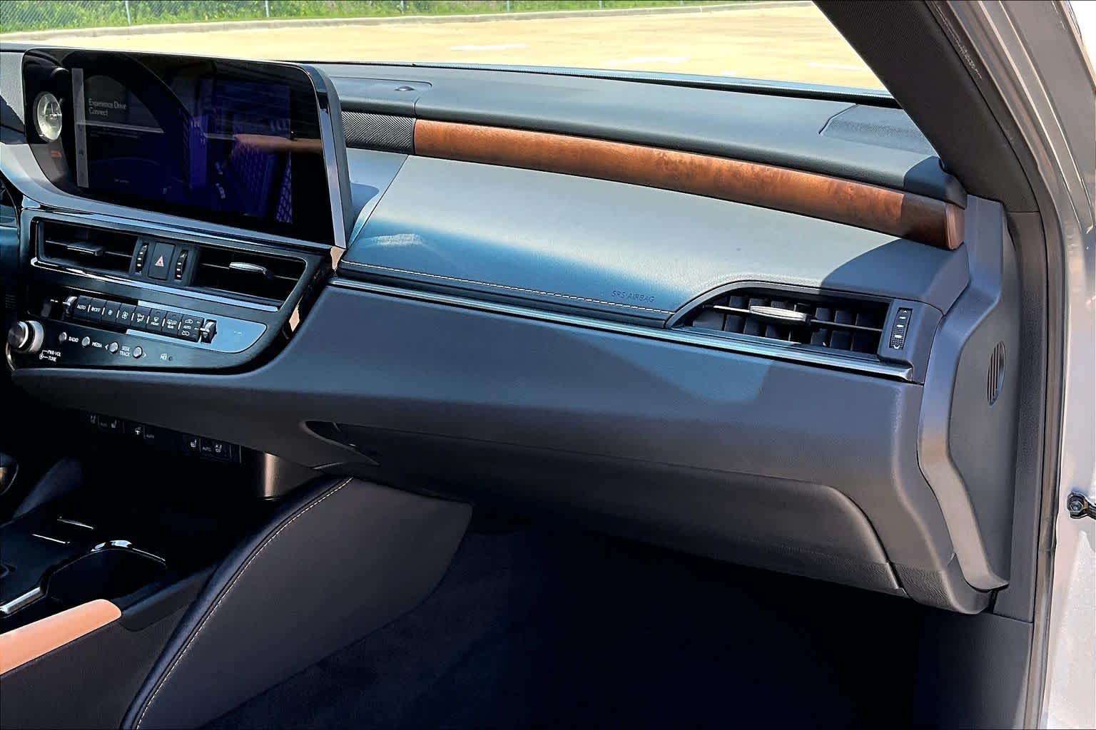 2025 Lexus ES 300h  Iridium at Lexus of Clear Lake
