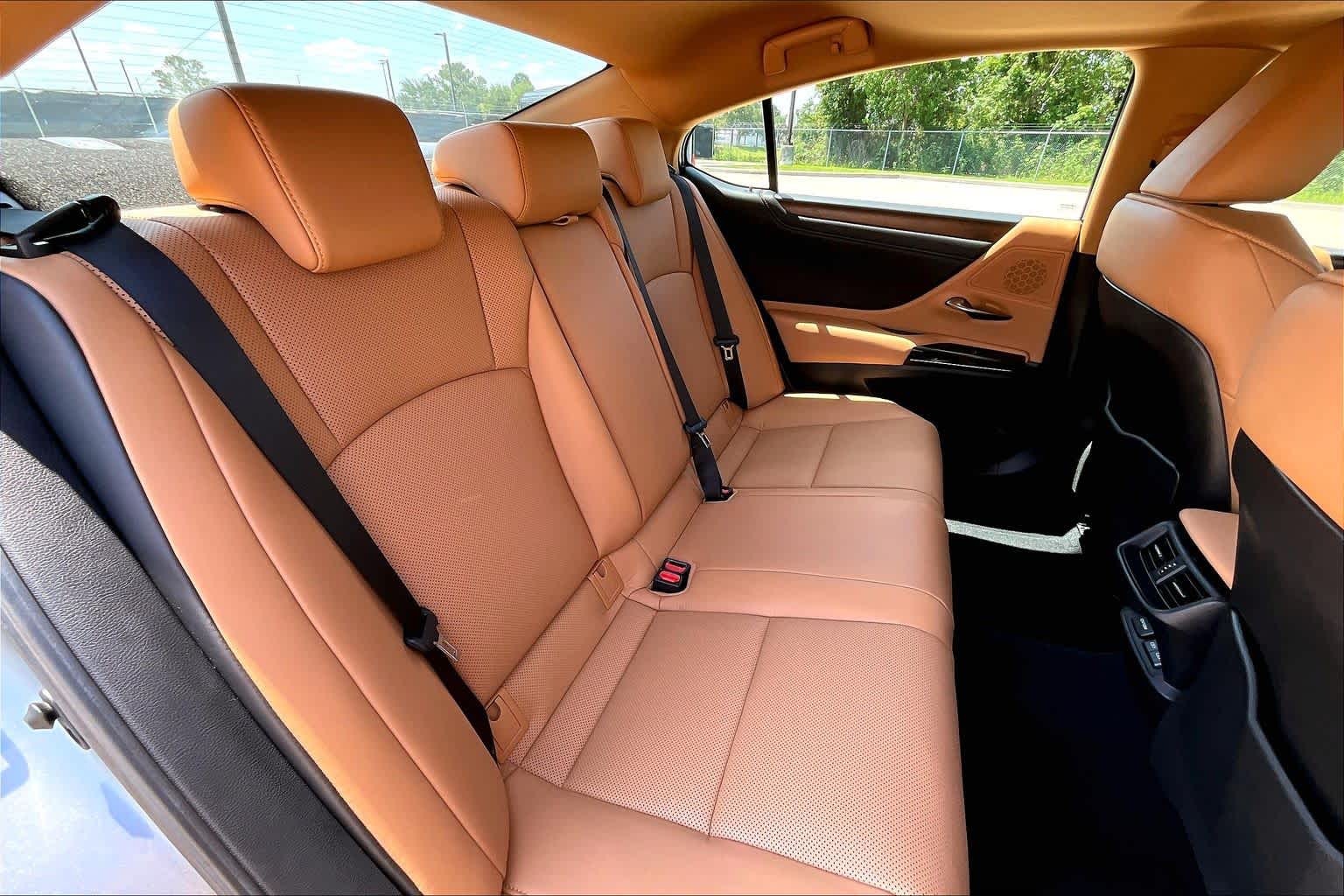 2025 Lexus ES 300h  Iridium at Lexus of Clear Lake