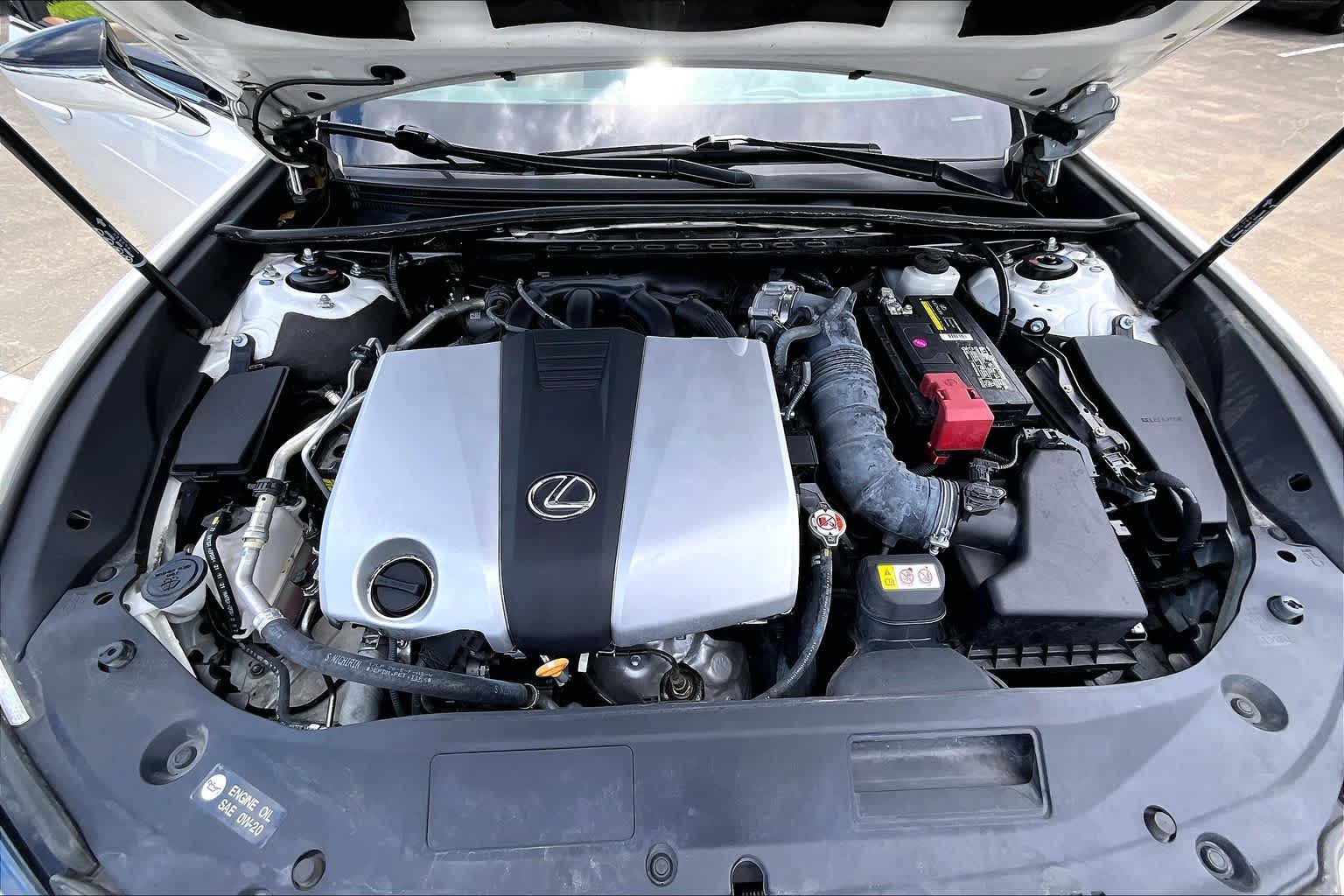 2023 Lexus ES 350  Eminent White Pearl at Group 1 Toyota Southwest