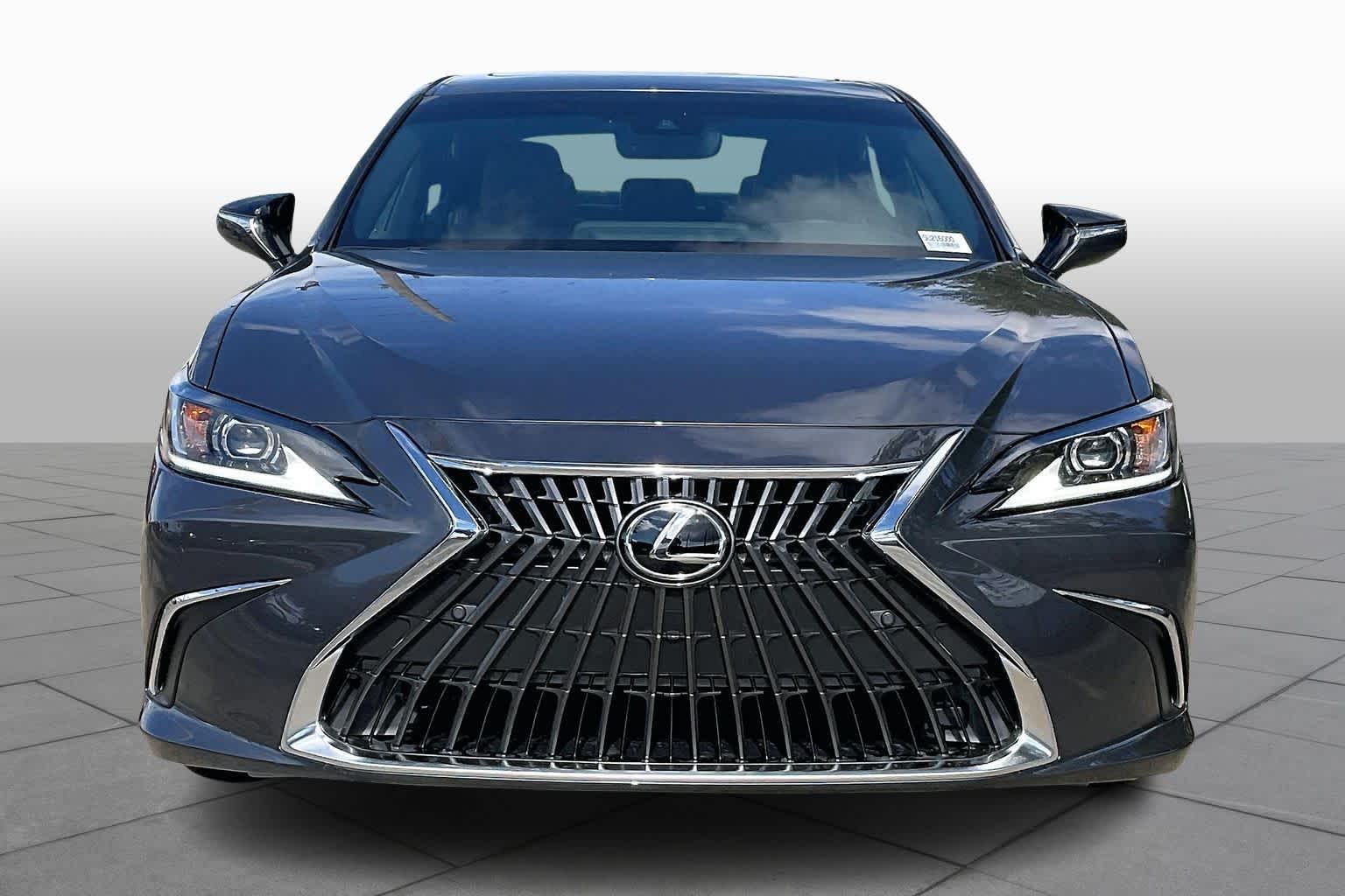 2025 Lexus ES  - 1