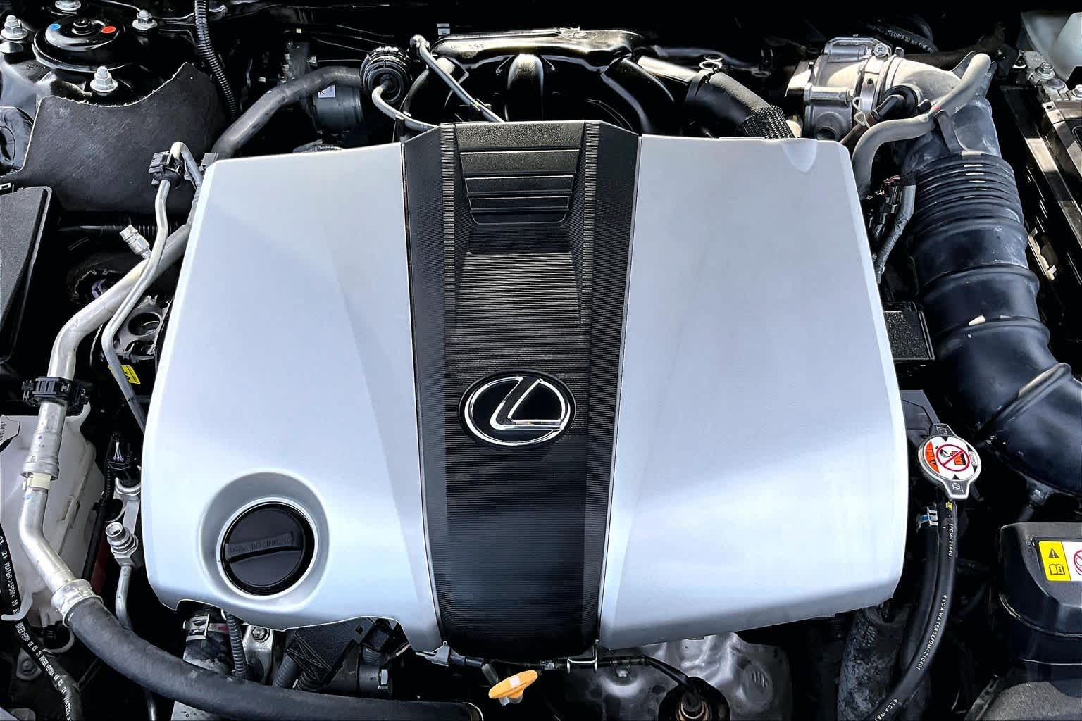 2022 Lexus ES 350 photo 33 of 37