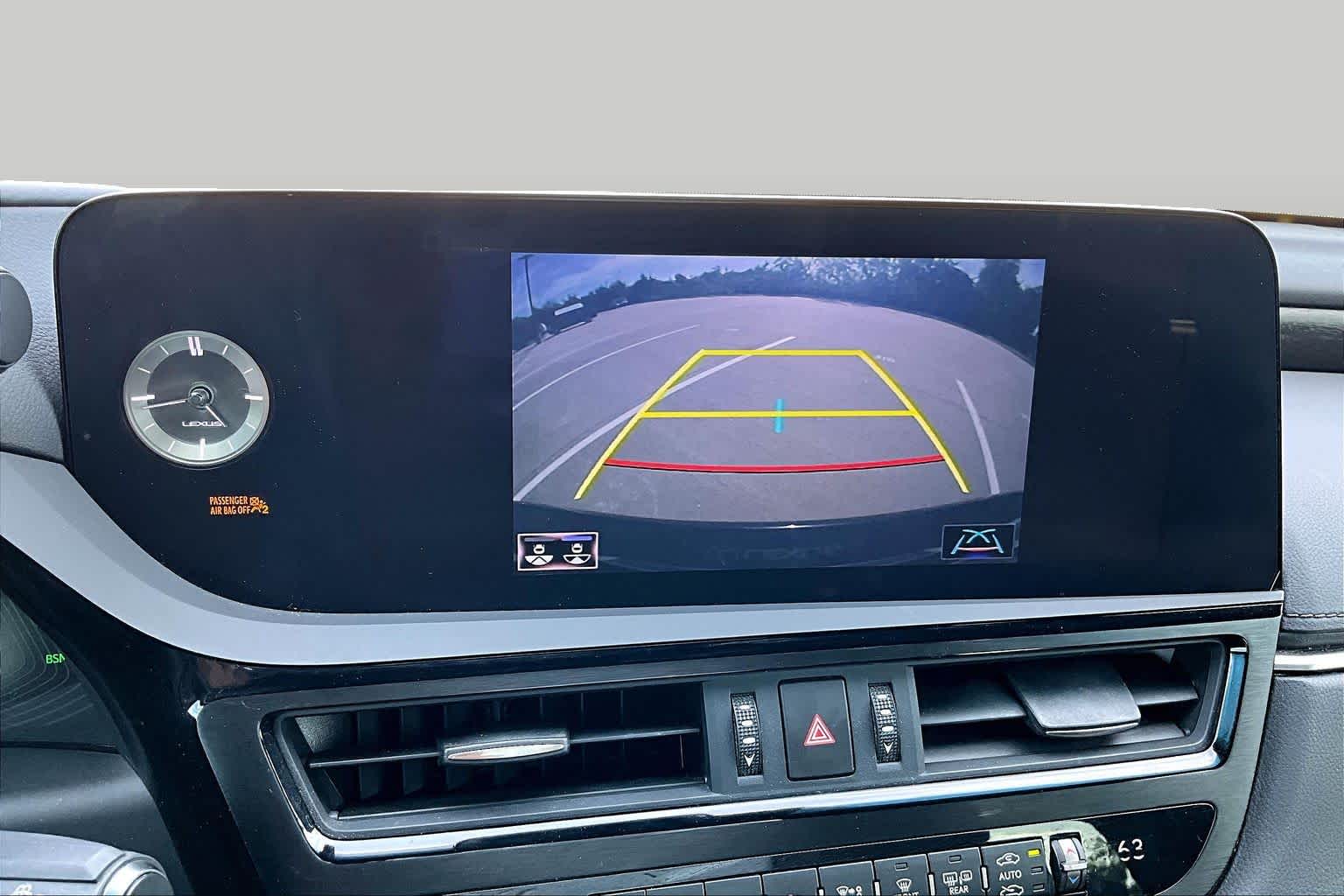 2022 Lexus ES 350 photo 27 of 37