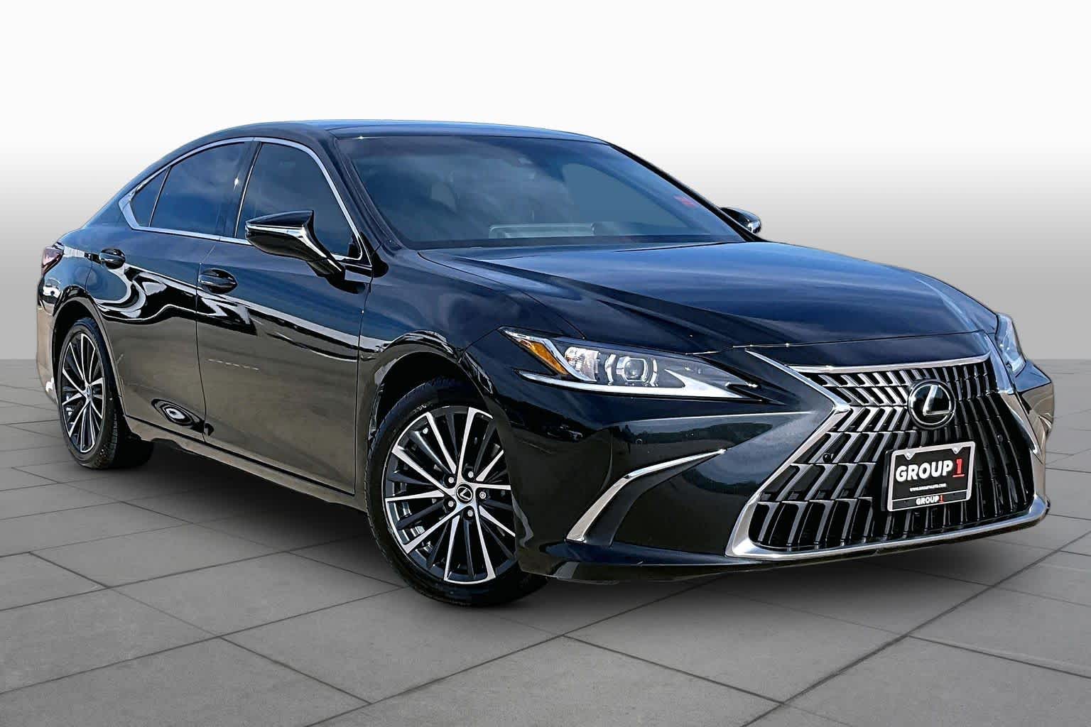 2022 Lexus ES 350 photo 3 of 37