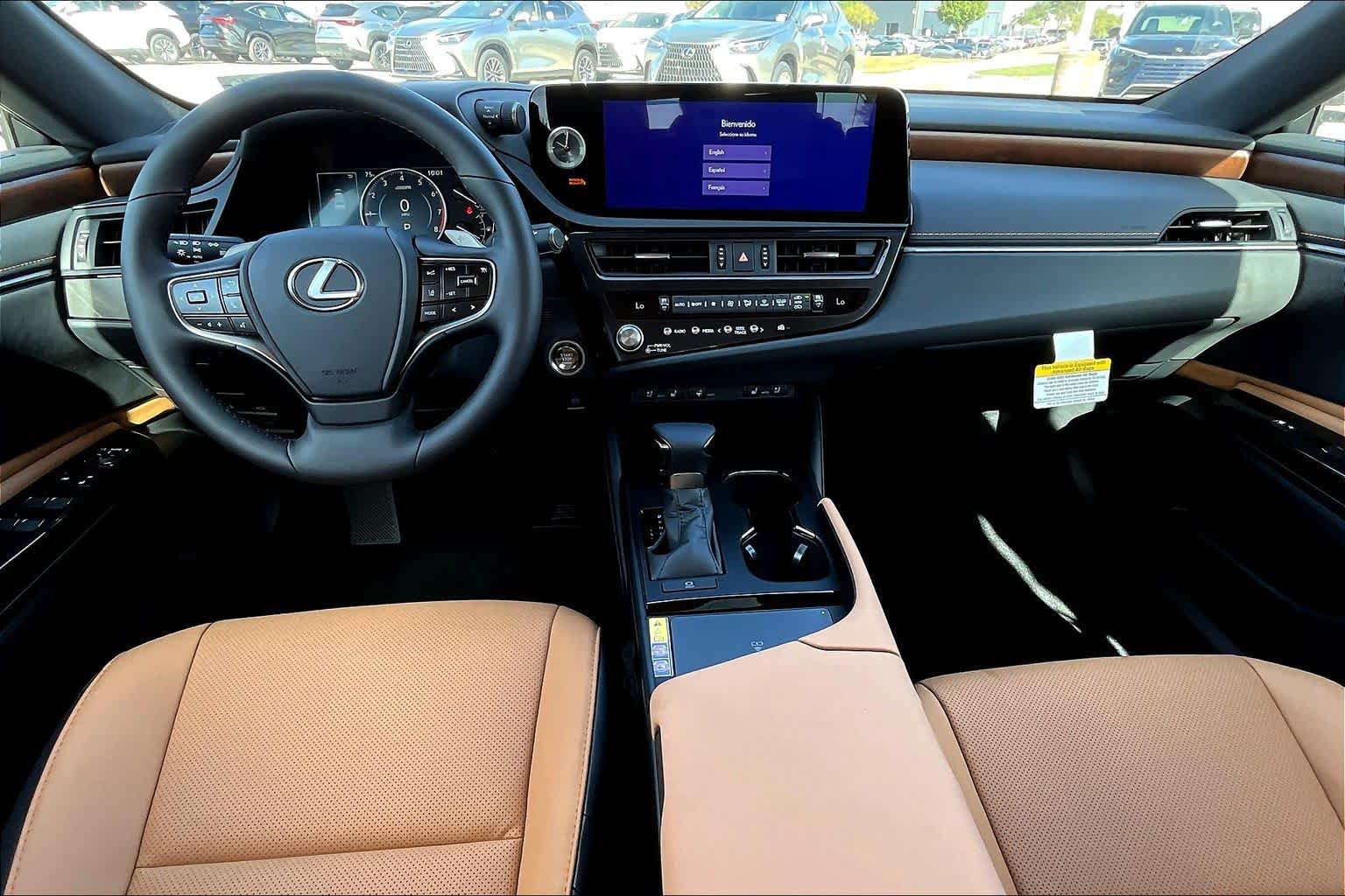 2025 Lexus ES  - 7