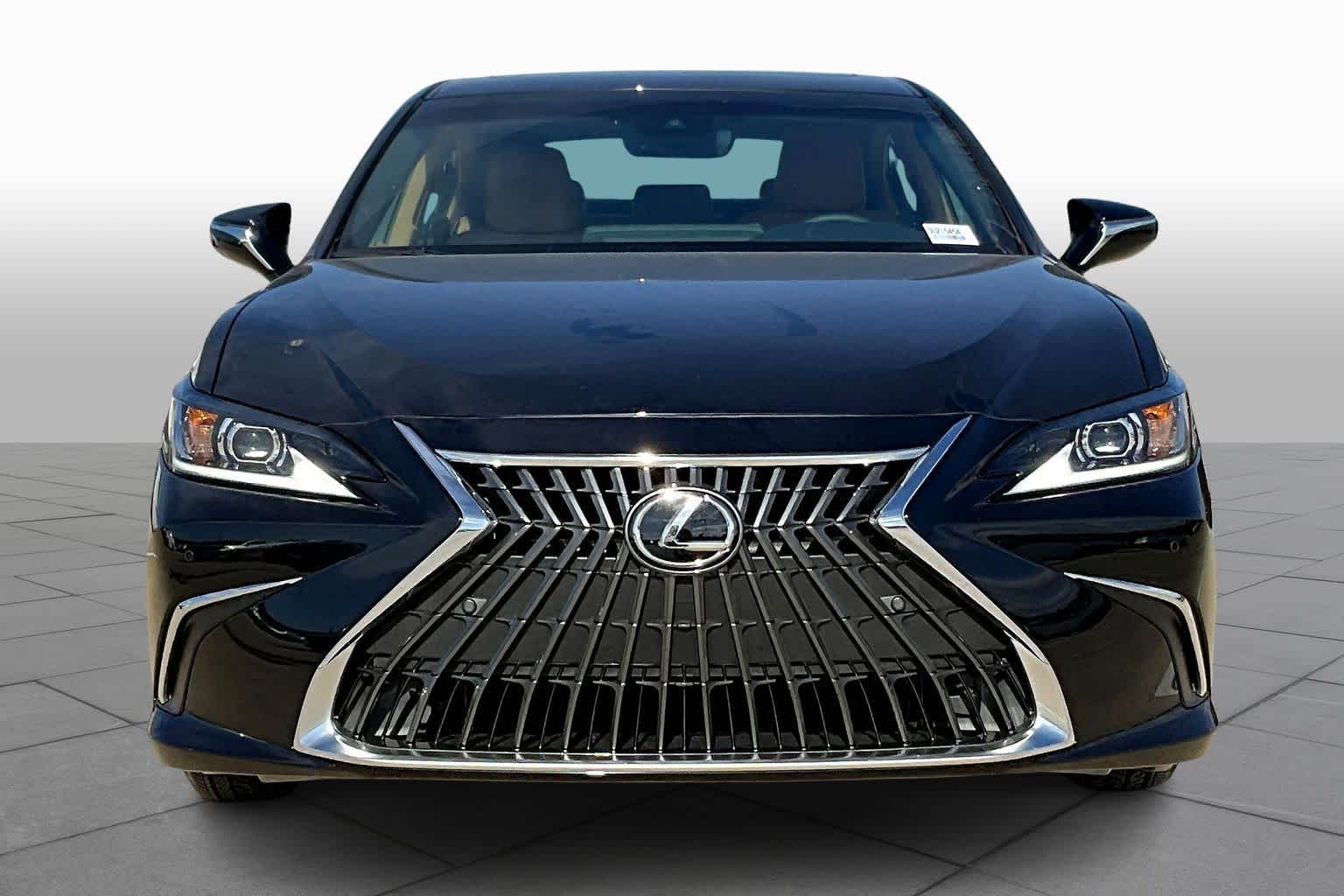 2025 Lexus ES  - 1