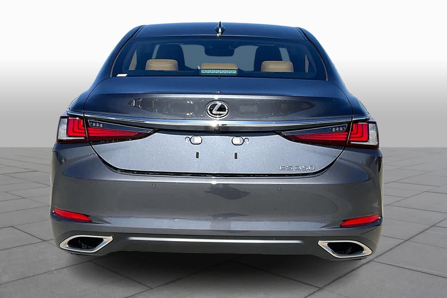 2025 Lexus ES  - 4