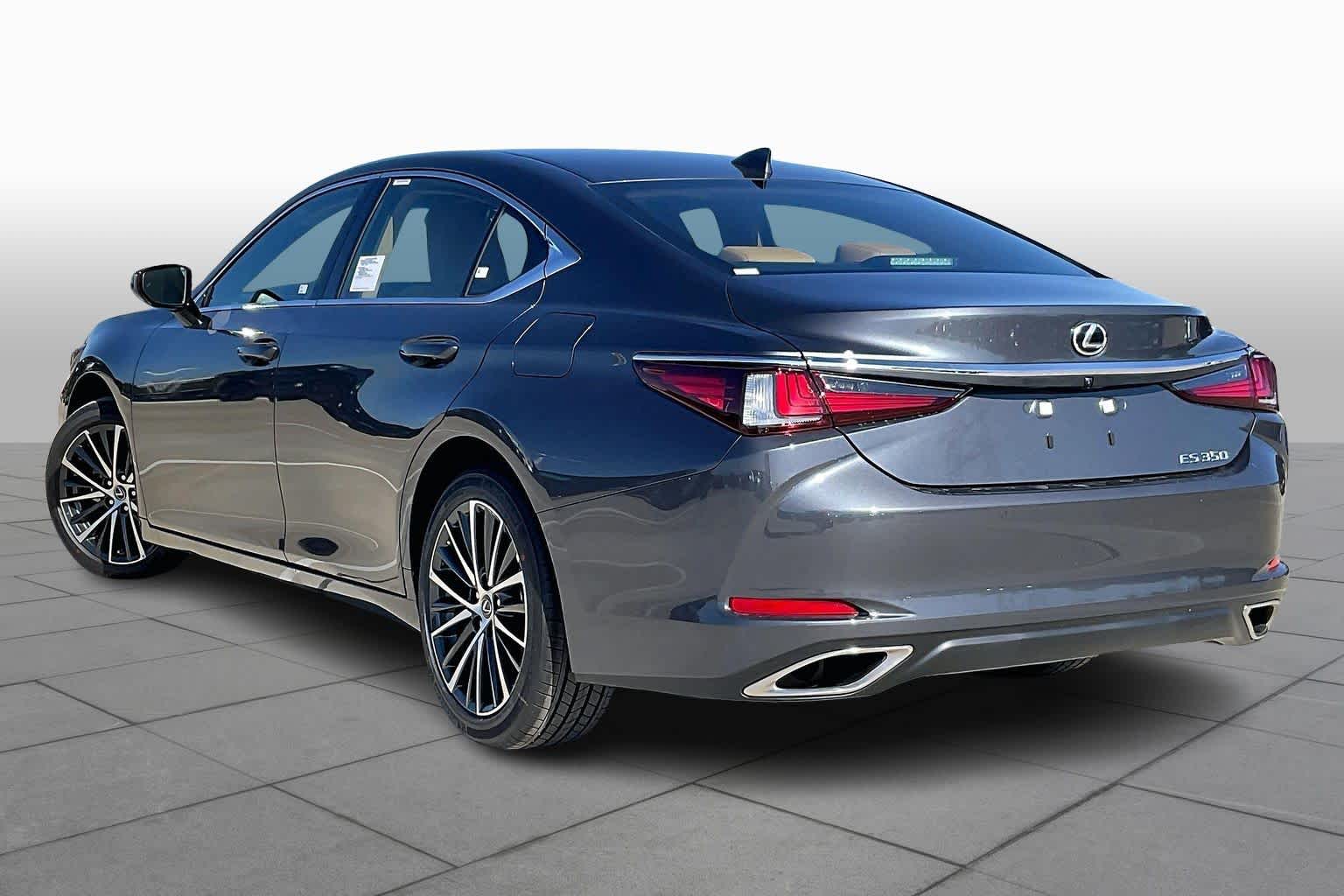 2025 Lexus ES  - 3