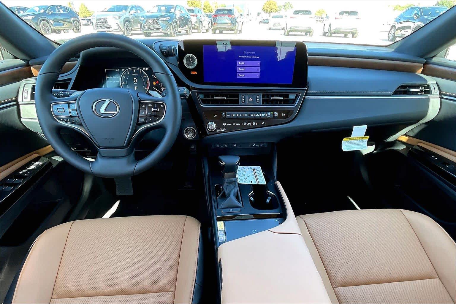 2025 Lexus ES  - 7