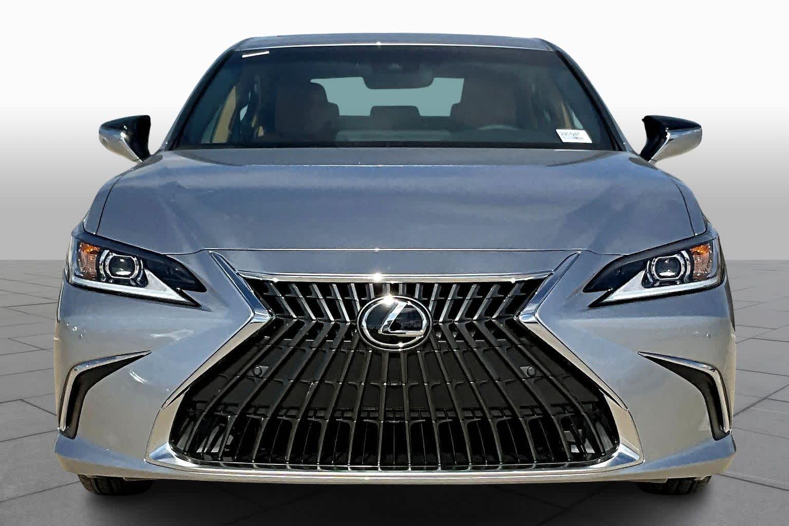 2025 Lexus ES  - 1