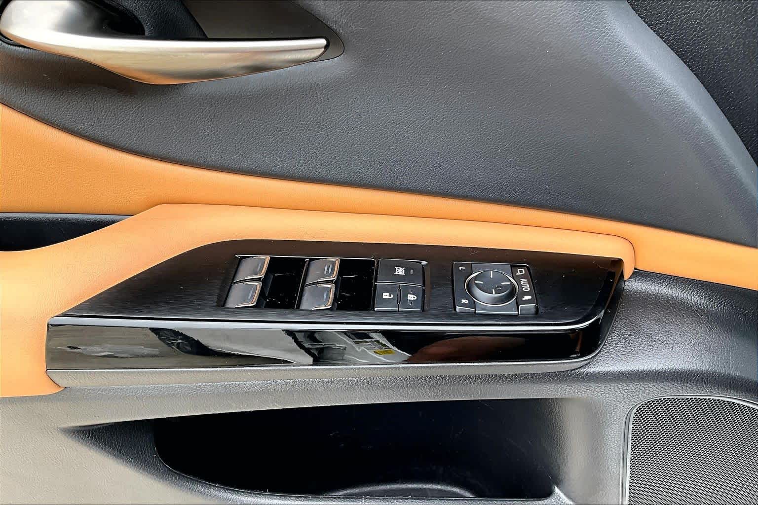 2023 Lexus ES 350  Eminent White Pearl at Lexus Southwest Houston