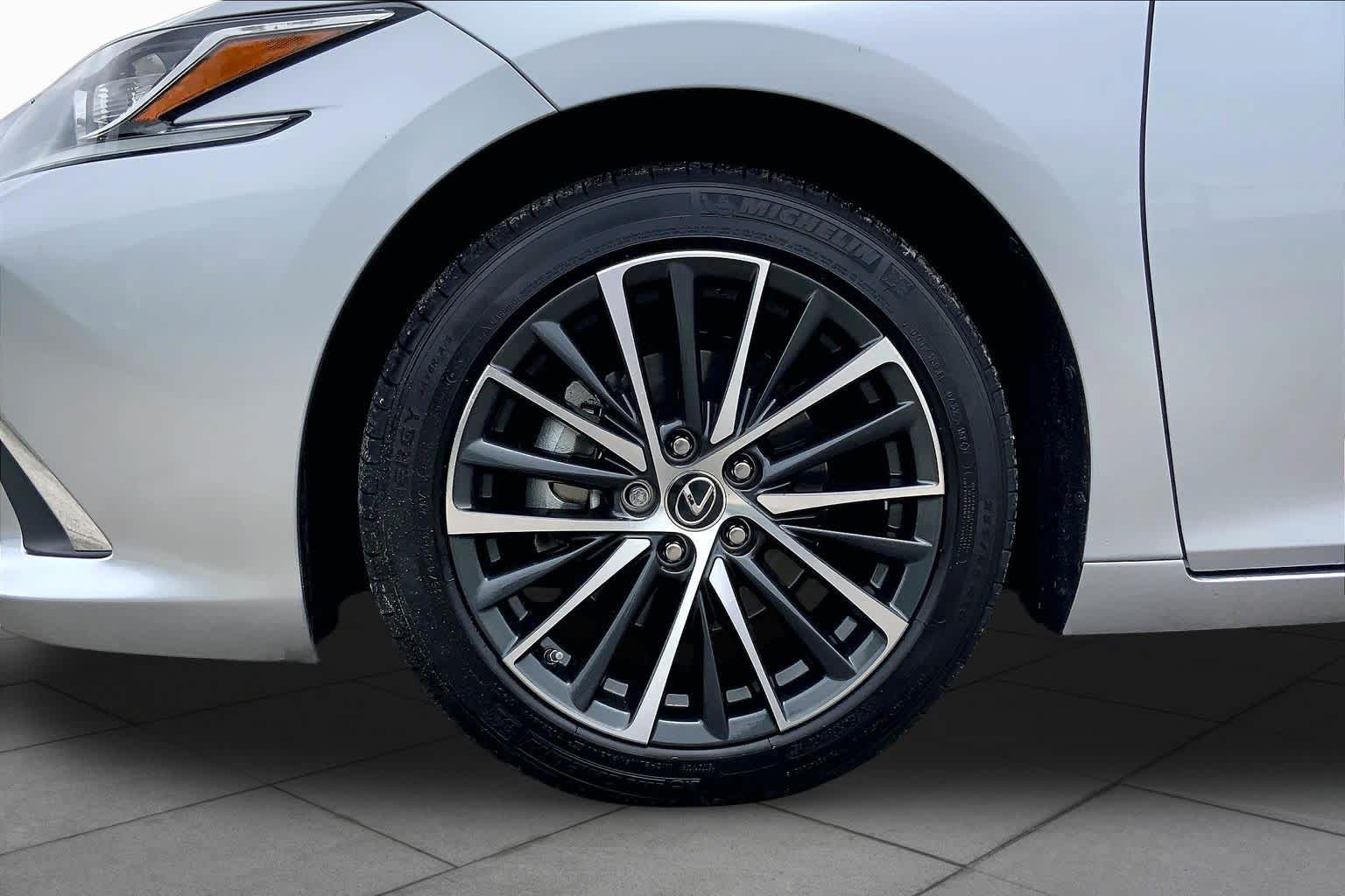 2024 Lexus ES 350  Iridium at Lexus of Clear Lake