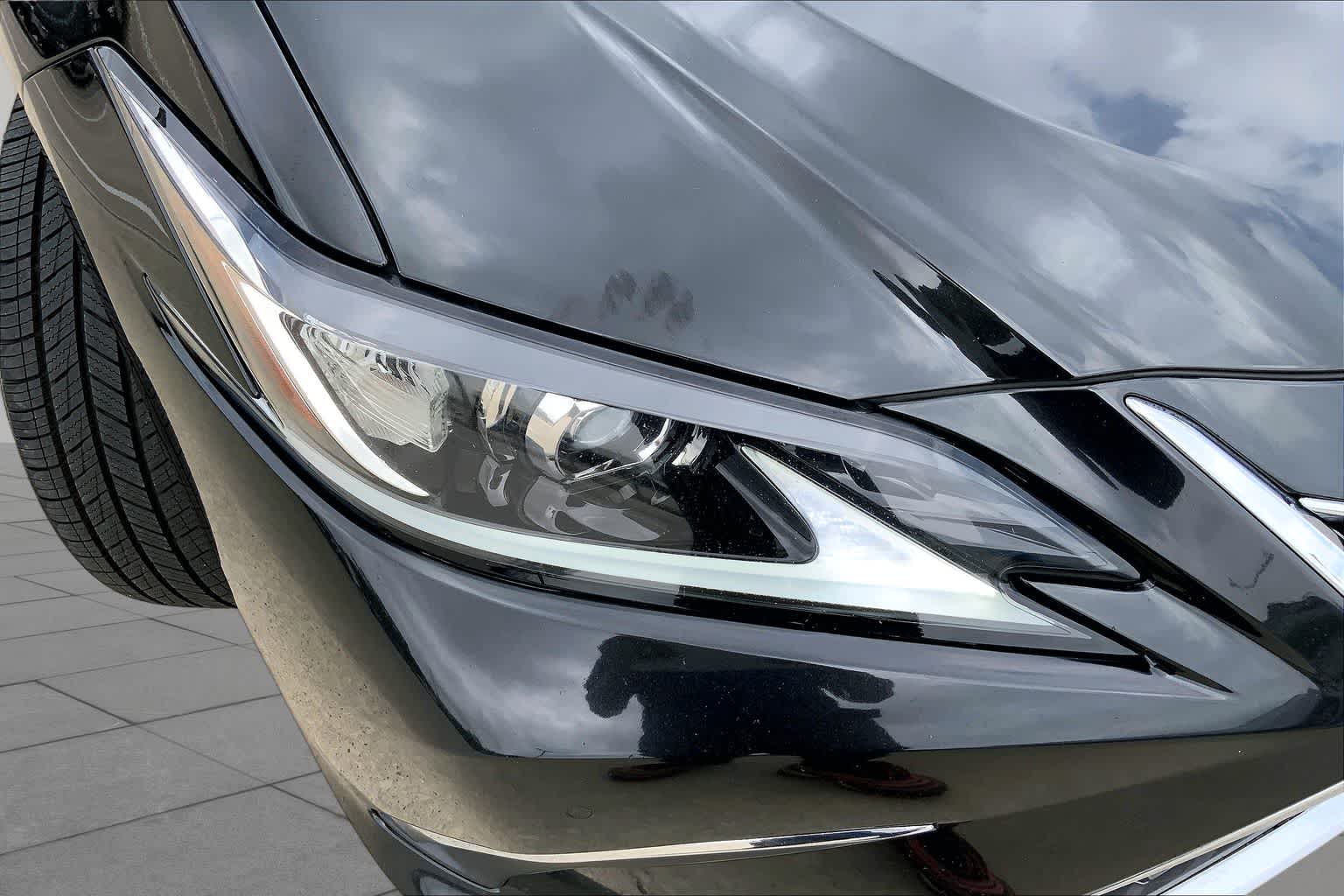 2022 Lexus ES 350  Caviar at Lexus Southwest Houston