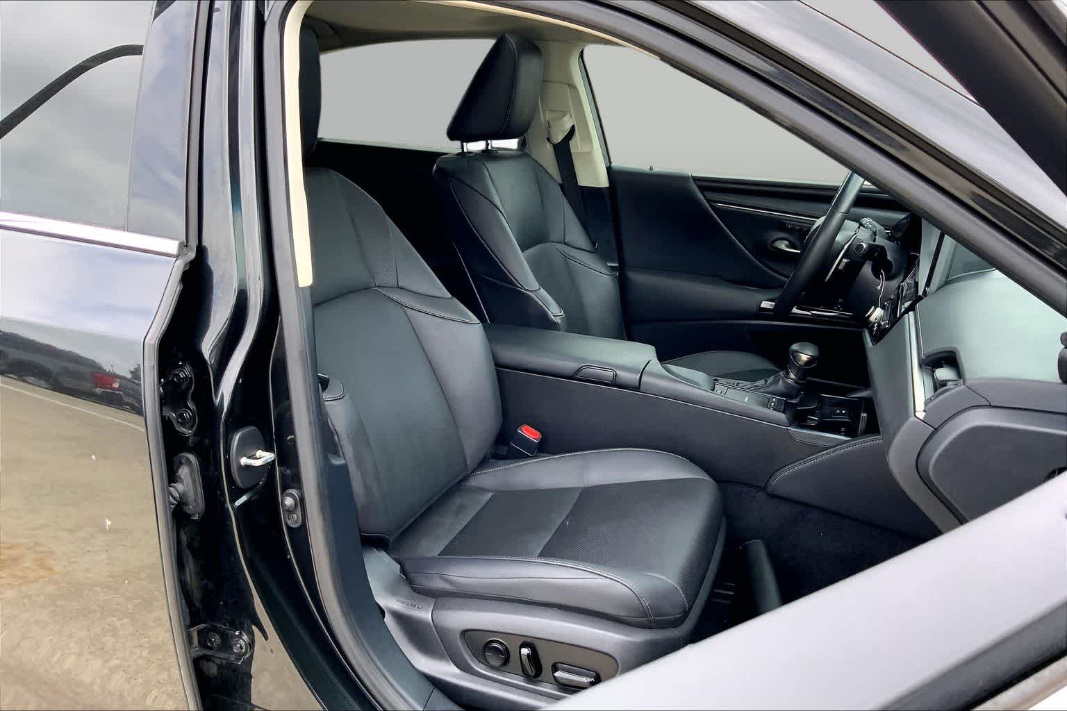 2022 Lexus ES 350  Caviar at Lexus Southwest Houston
