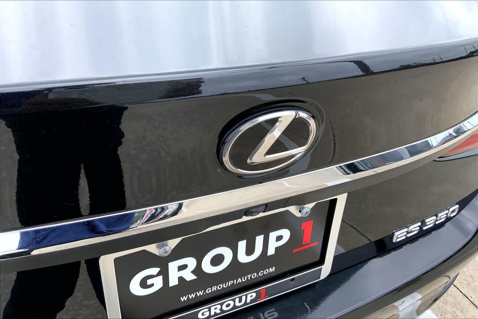2022 Lexus ES 350  Caviar at Lexus Southwest Houston