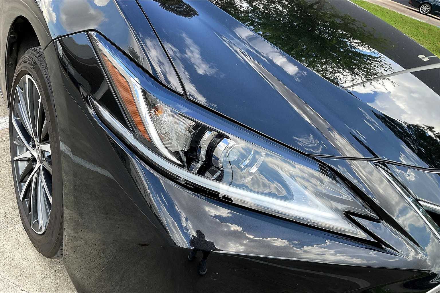 2024 Lexus ES  Caviar at Sterling McCall Lexus