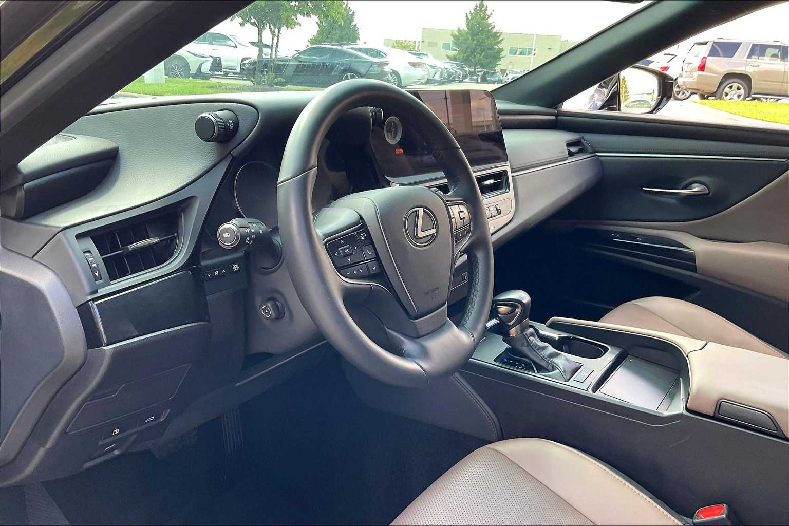 2024 Lexus ES  Caviar at Sterling McCall Lexus