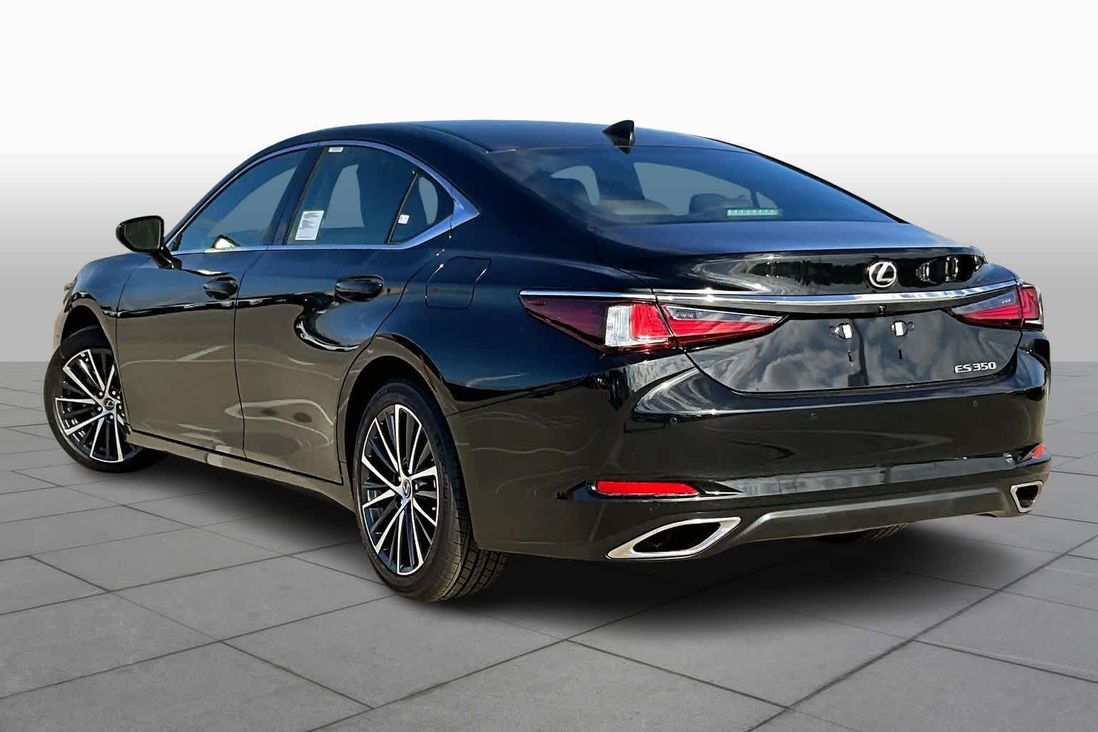 2025 Lexus ES  - 3