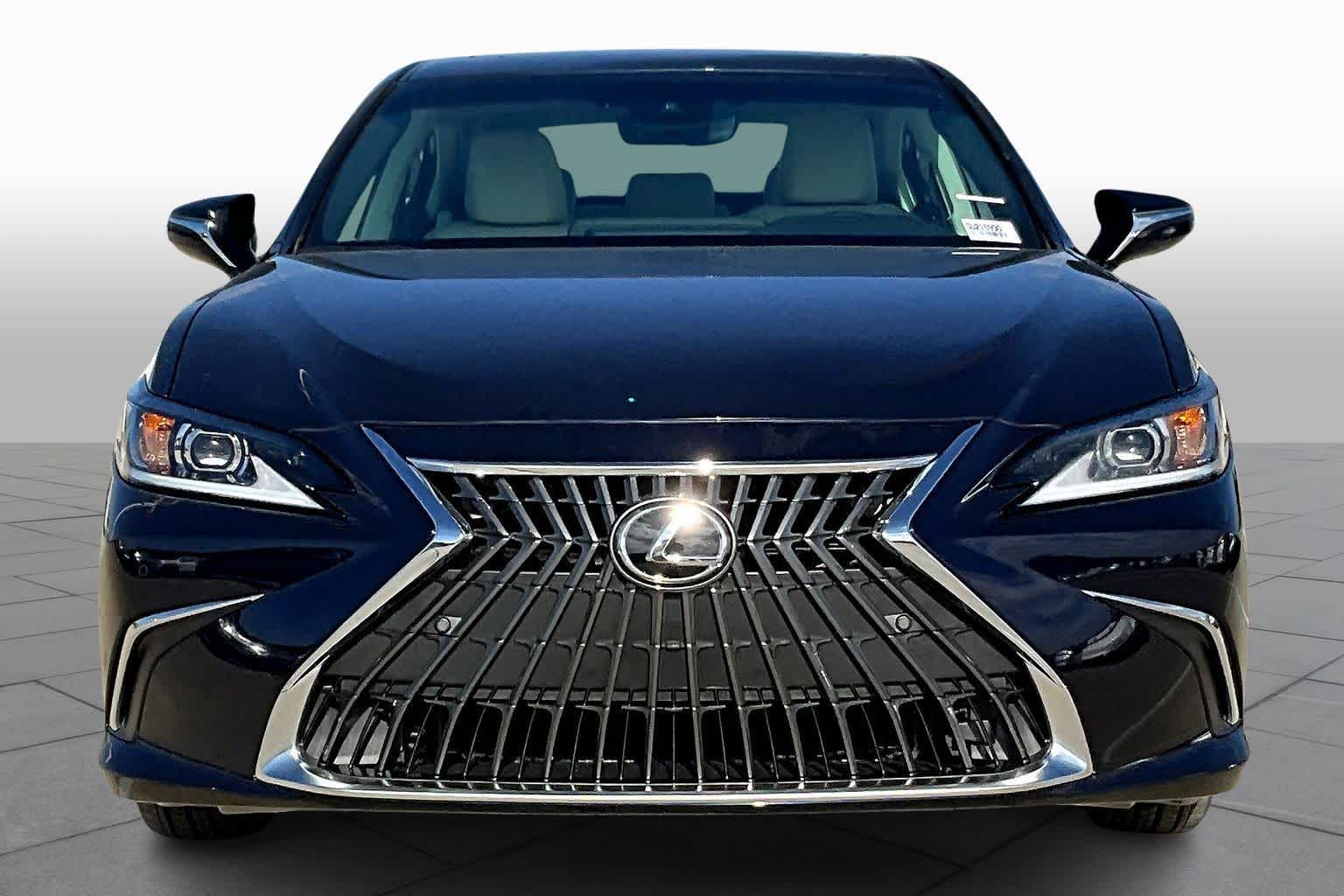 2025 Lexus ES  - 1