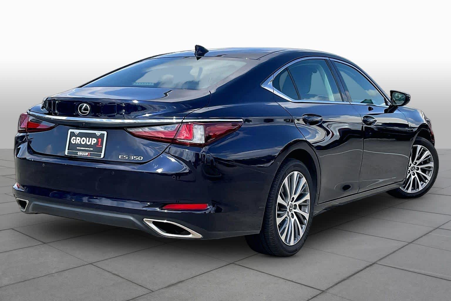 2020 Lexus ES 350 photo 11 of 34