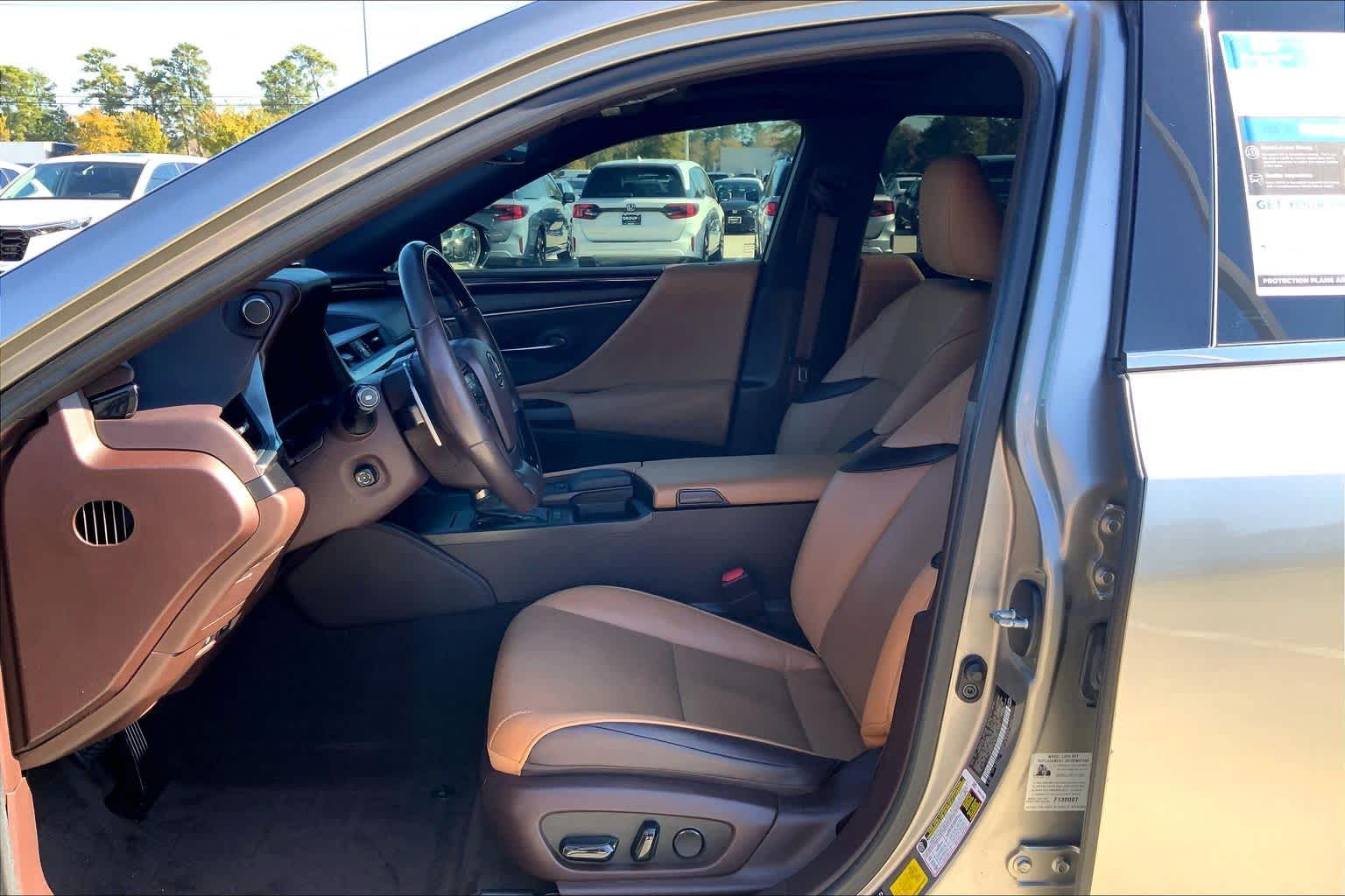 2020 Lexus ES  Atomic Silver at AutoNation USA Katy