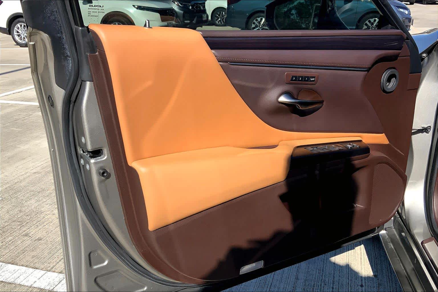 2020 Lexus ES  Atomic Silver at AutoNation USA Katy