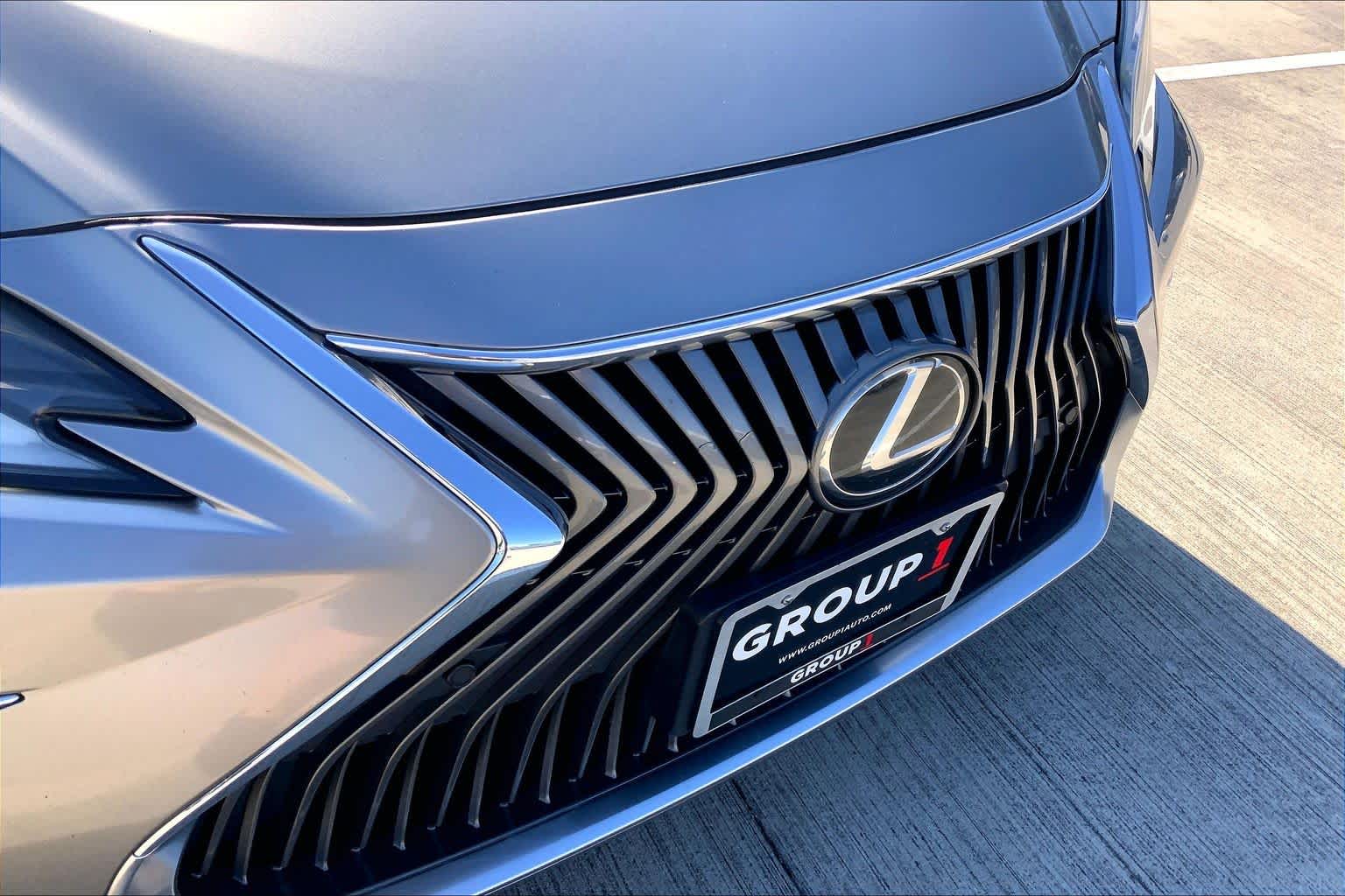 2020 Lexus ES  Atomic Silver at AutoNation USA Katy