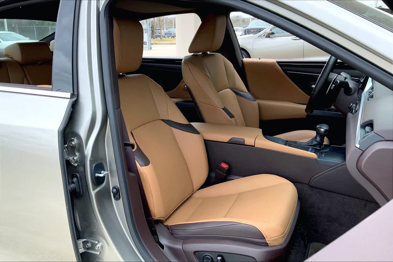 2020 Lexus ES  Atomic Silver at AutoNation USA Katy