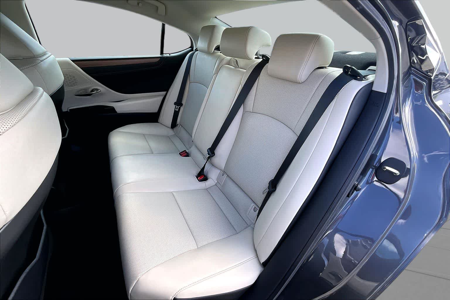 2025 Lexus ES 350  Cloudburst Gray at Lexus Southwest Houston