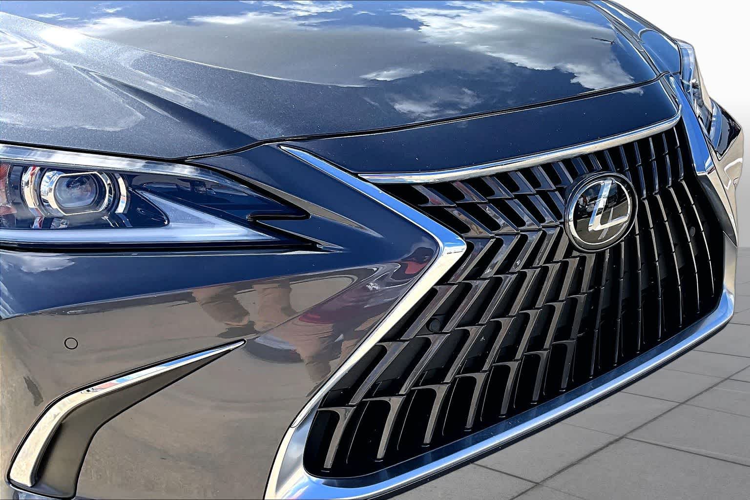 2025 Lexus ES 350  Cloudburst Gray at Lexus Southwest Houston