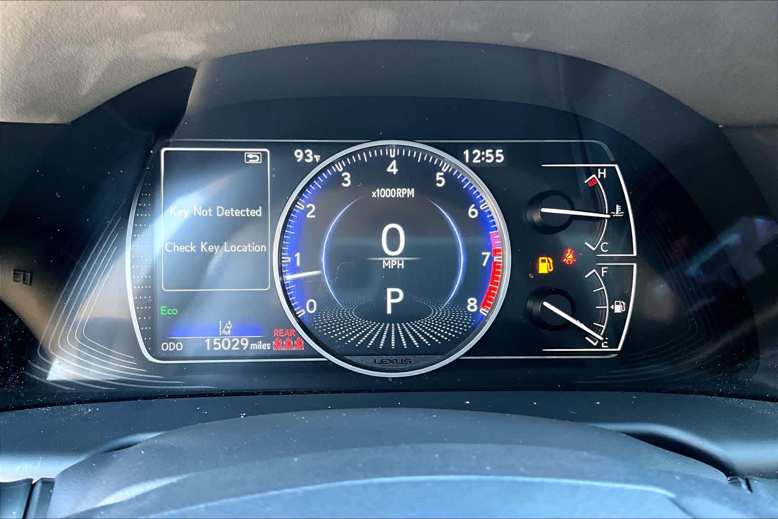 2025 Lexus ES 350 photo 23 of 34