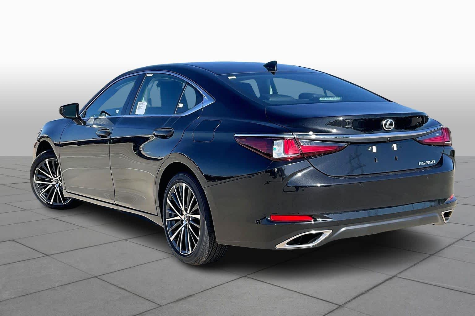 2025 Lexus ES  - 3