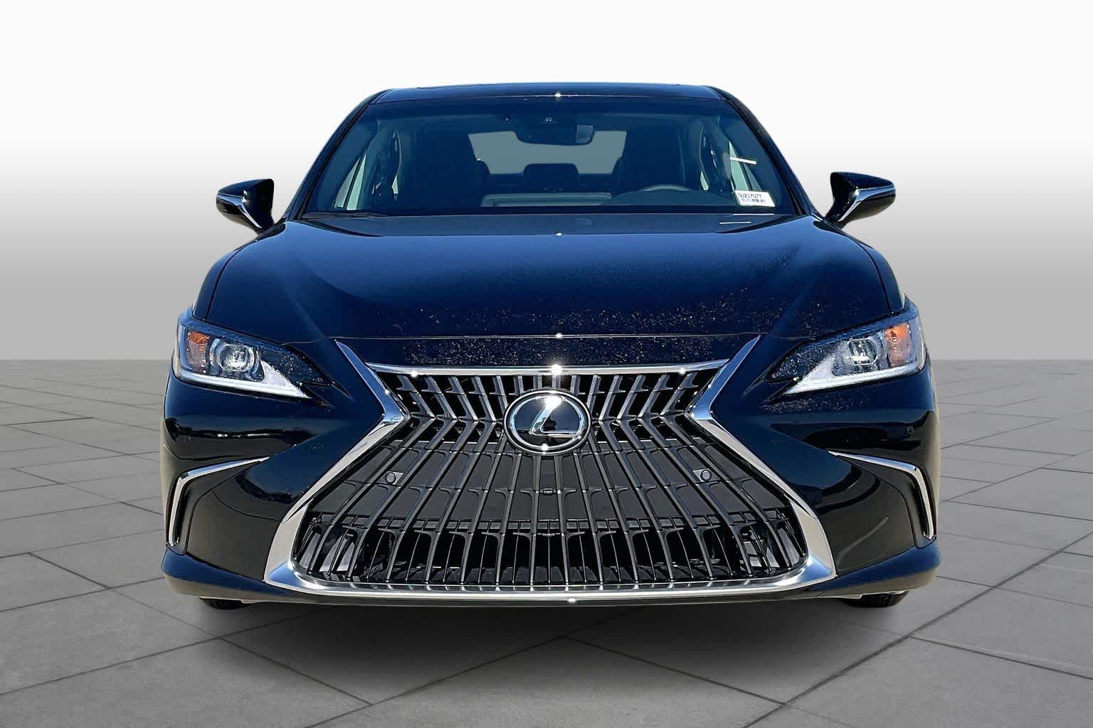 2025 Lexus ES  - 1