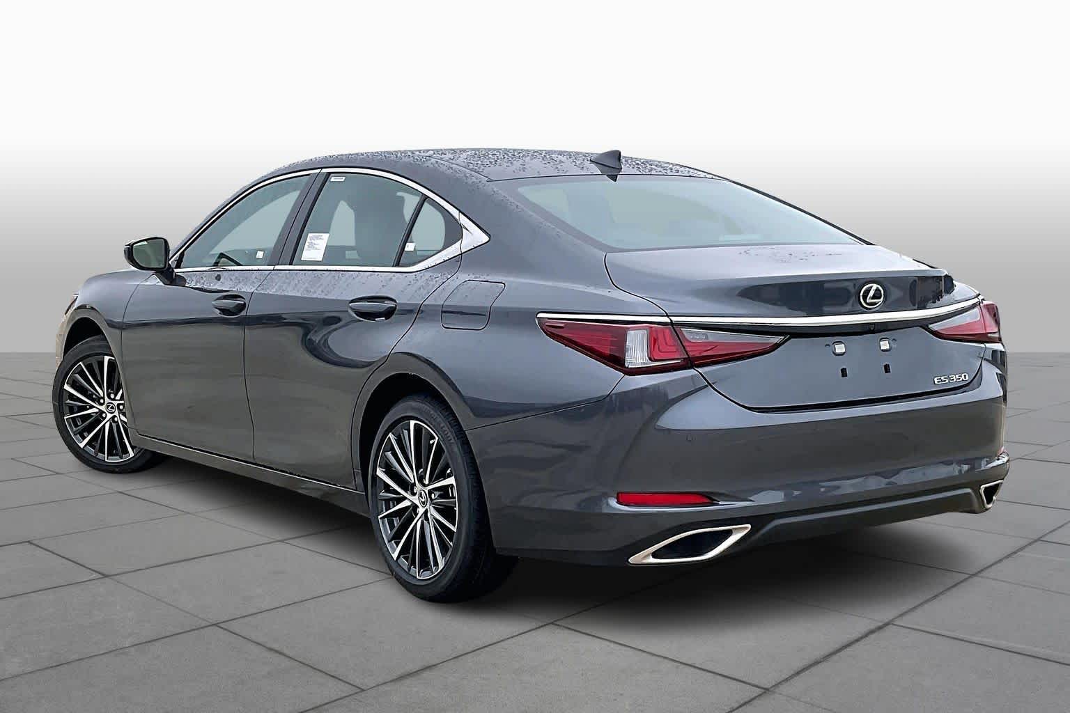 2025 Lexus ES  - 3