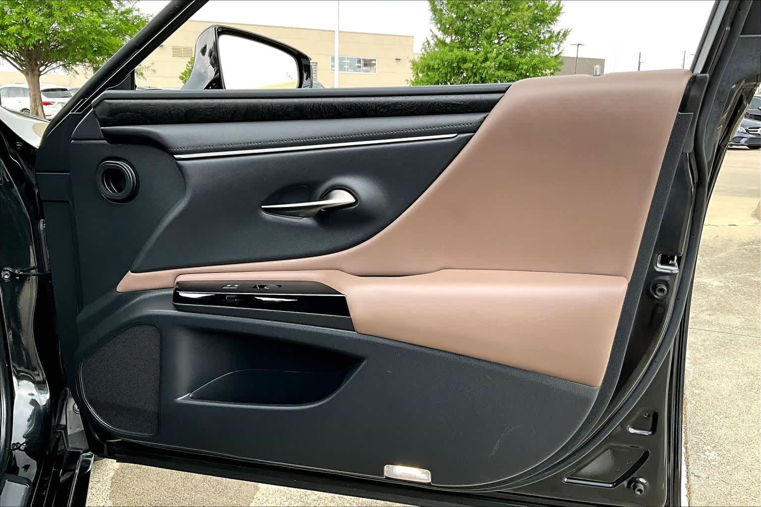 2024 Lexus ES 350  Caviar at Lexus Southwest Houston