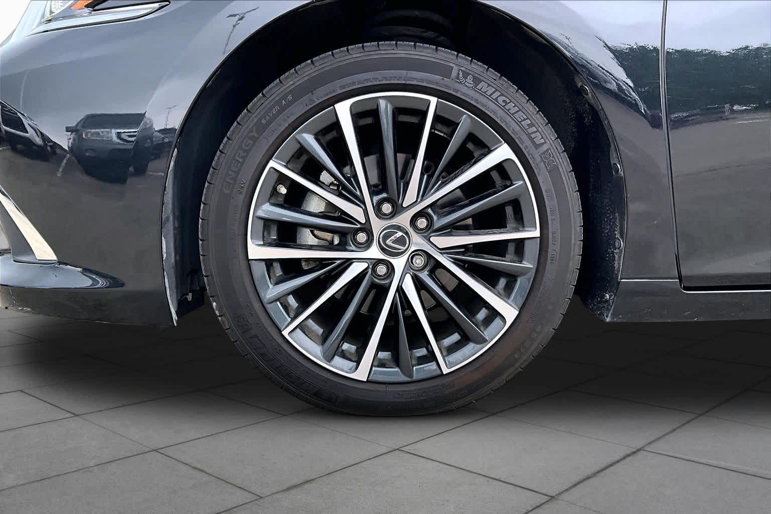 2024 Lexus ES 350  Caviar at Lexus Southwest Houston