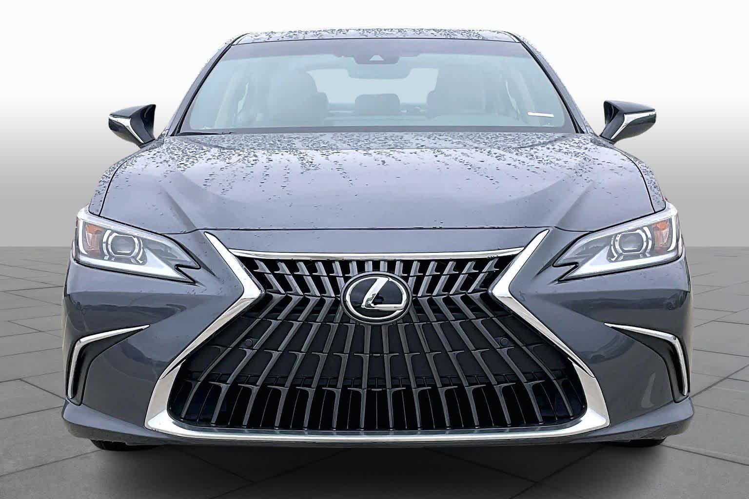 2025 Lexus ES  - 1