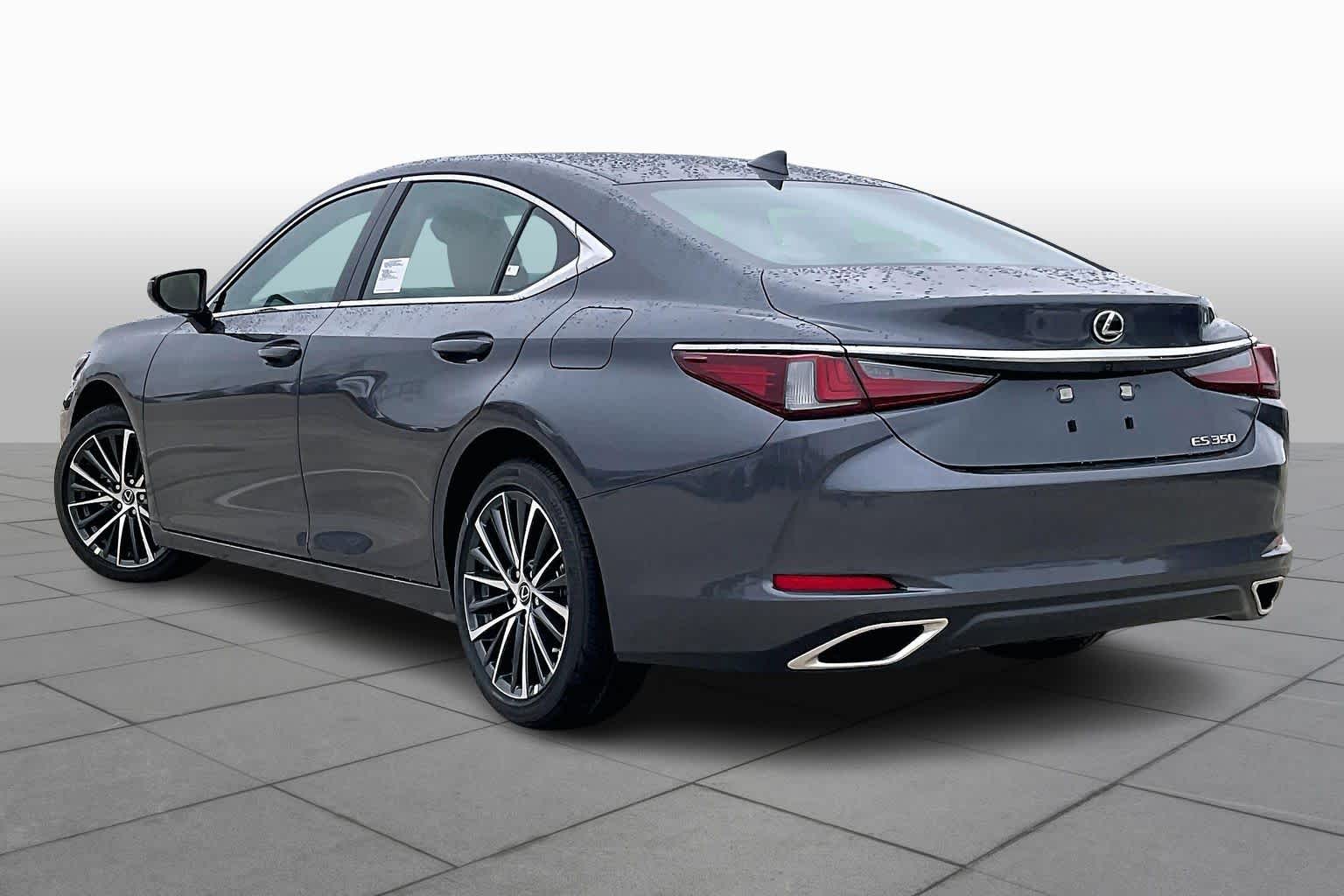 2025 Lexus ES  - 3