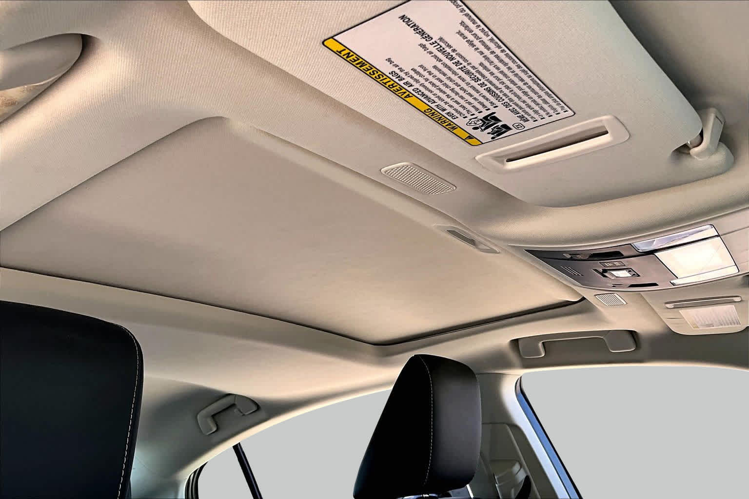 2025 Lexus ES 350 photo 12 of 34