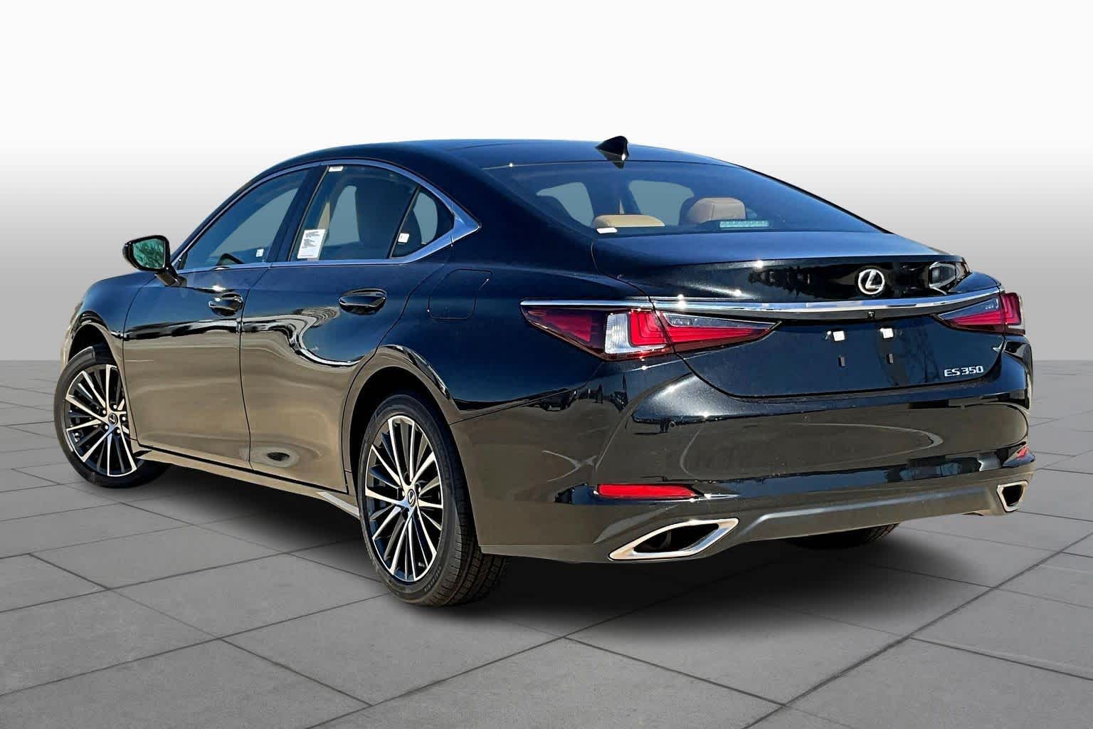 2025 Lexus ES  - 3