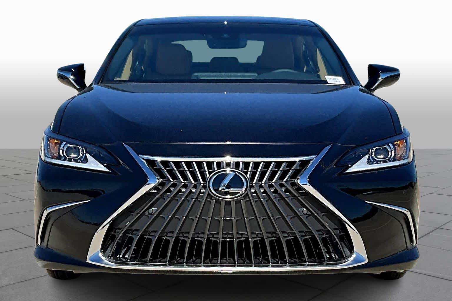 2025 Lexus ES  - 1