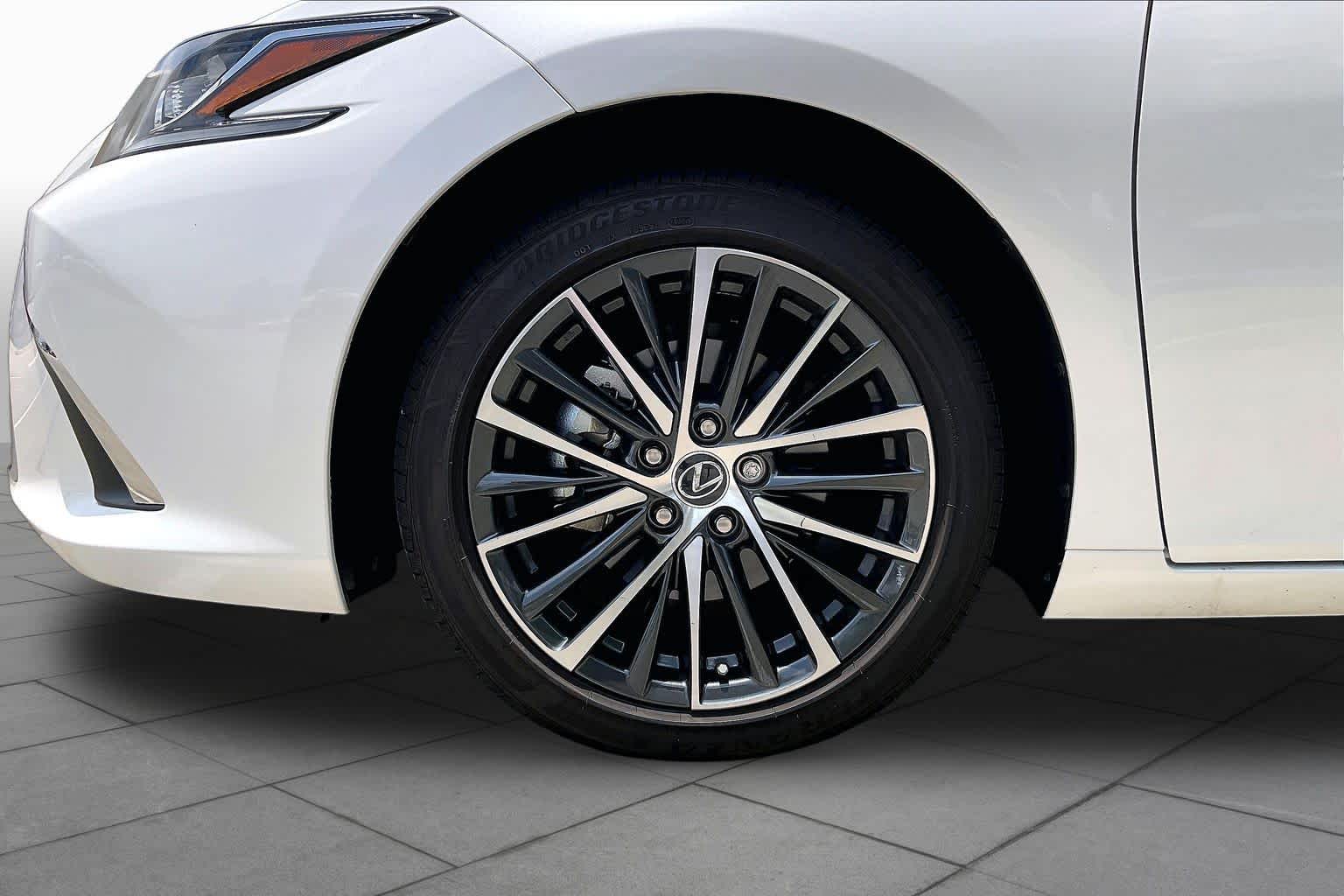 2025 Lexus ES 350  Eminent White Pearl at Lexus Southwest Houston