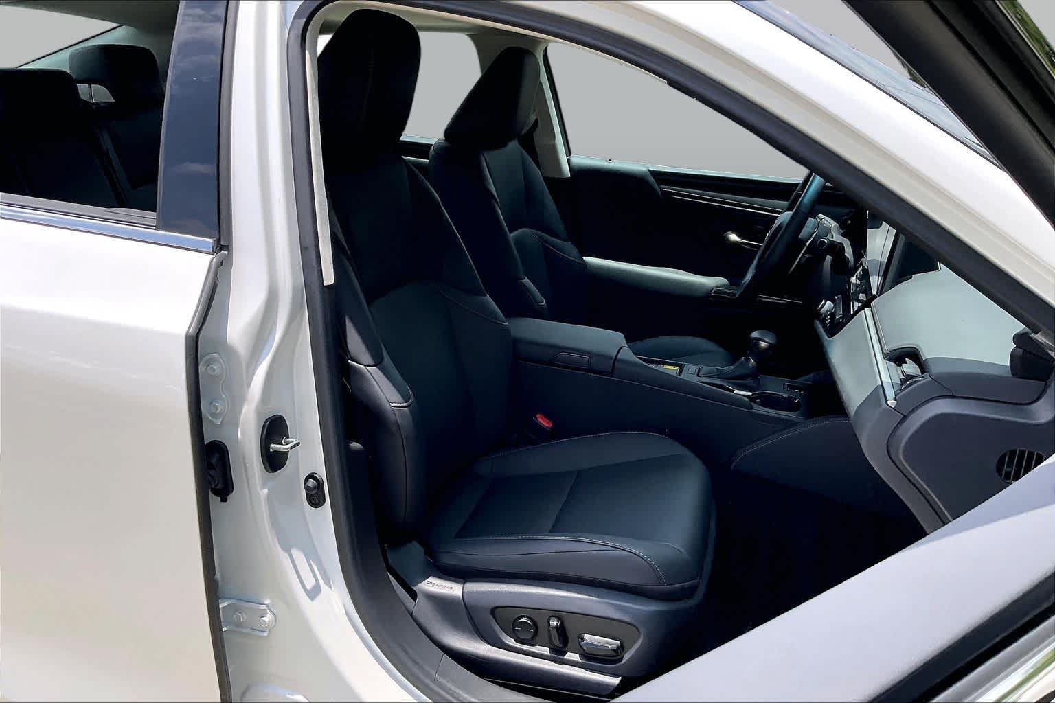 2025 Lexus ES 350  Eminent White Pearl at Lexus Southwest Houston